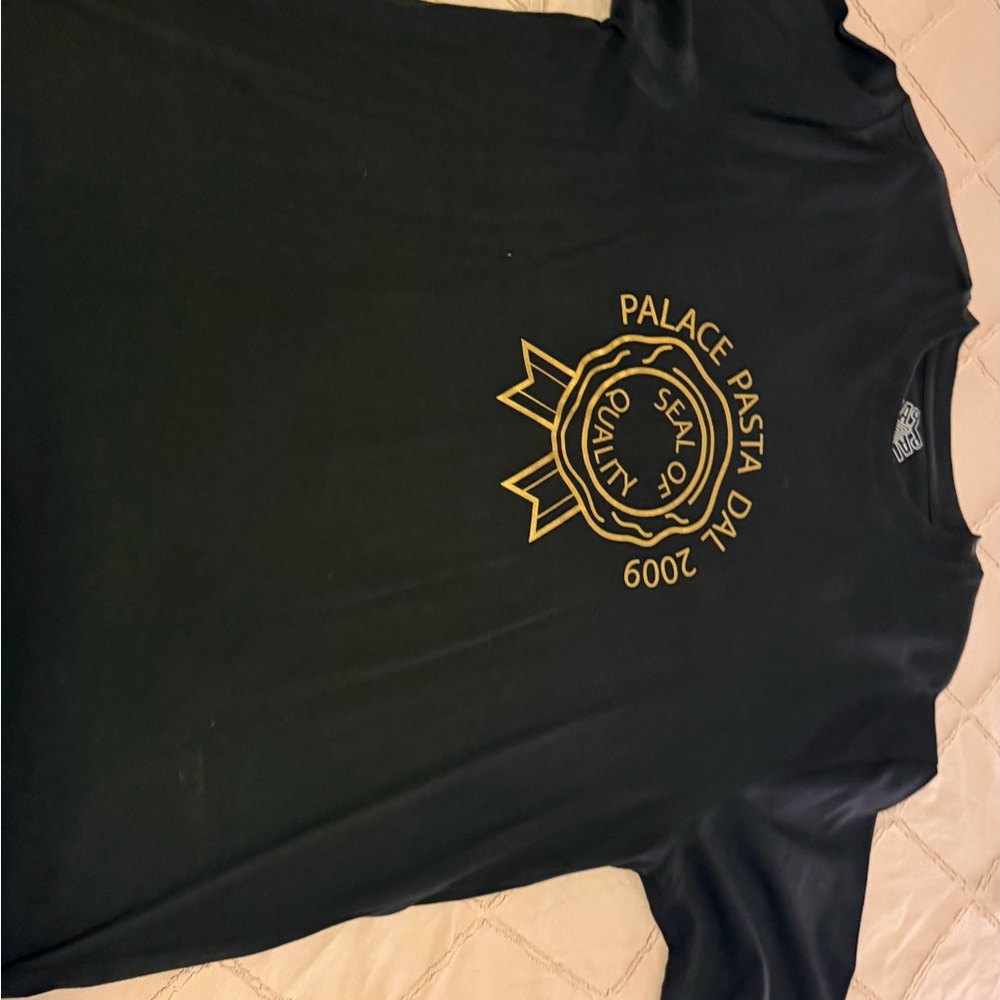 PALACE Black Shirt with Gold Emblem